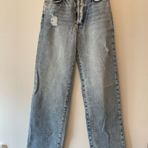 Distressed Edyson Blue Jeans
